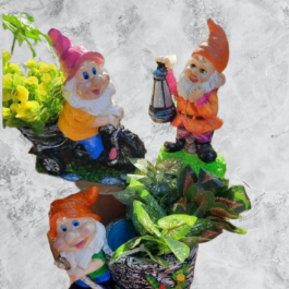 Phooldaan | Beautiful Dwarfs Planter Pot | 12 Inches | Set of 3 | Resin