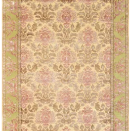Wool Carpet With Cream & Light Green Catchy Floral design