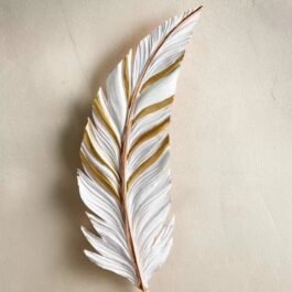 Metal Feather Decor for Modern Homes